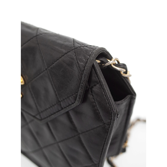 Chanel Matelasse Mini Chain Shoulder Bag Black - Picture 4 of 9